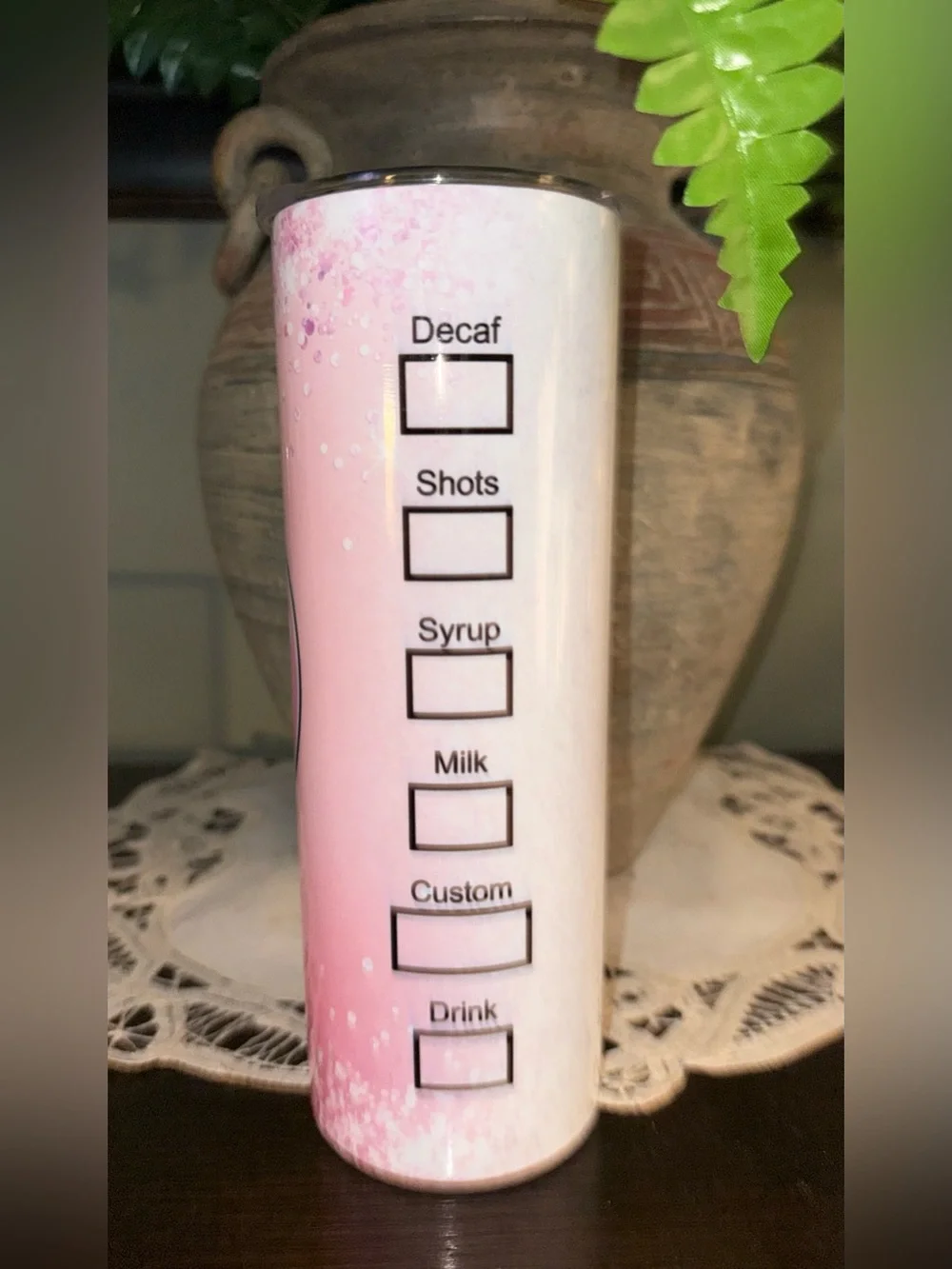 STARBUCKS Pink Logo Travel Tumbler cup. 20 Oz.